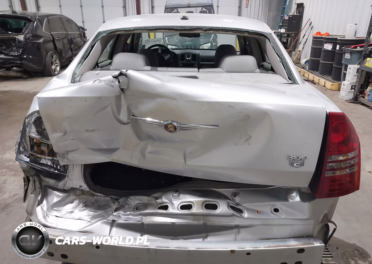 2006 Chrysler 300C VIN:2C3KA63HX6H295384 - 17