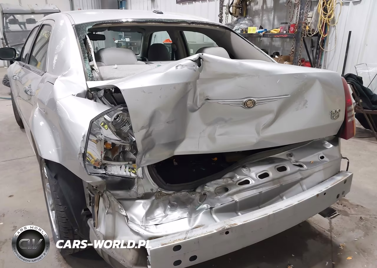 2006 Chrysler 300C VIN:2C3KA63HX6H295384 - 6