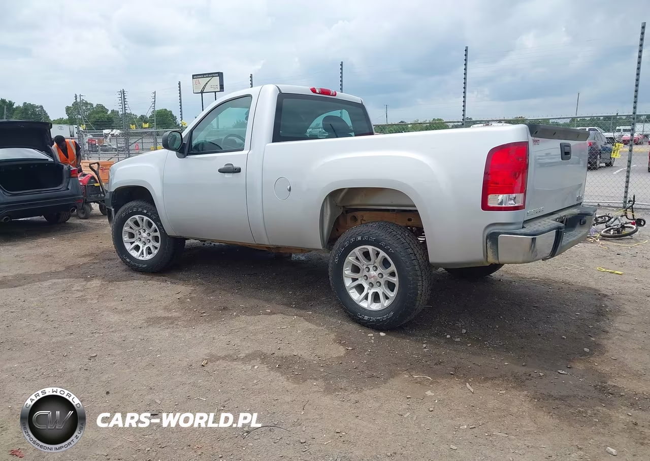 2013 GMC Sierra 1500 Work Truck VIN:1GTN1TEX5DZ256548 - 3