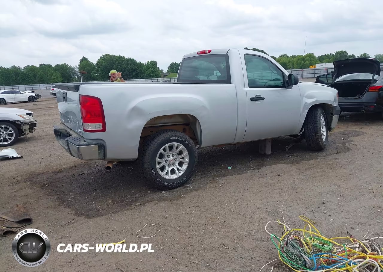 2013 GMC Sierra 1500 Work Truck VIN:1GTN1TEX5DZ256548 - 4