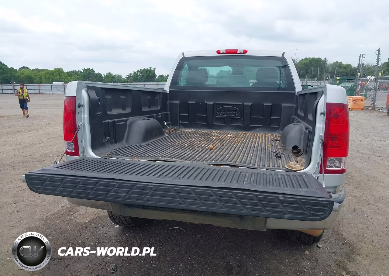 2013 GMC Sierra 1500 Work Truck VIN:1GTN1TEX5DZ256548 - 8