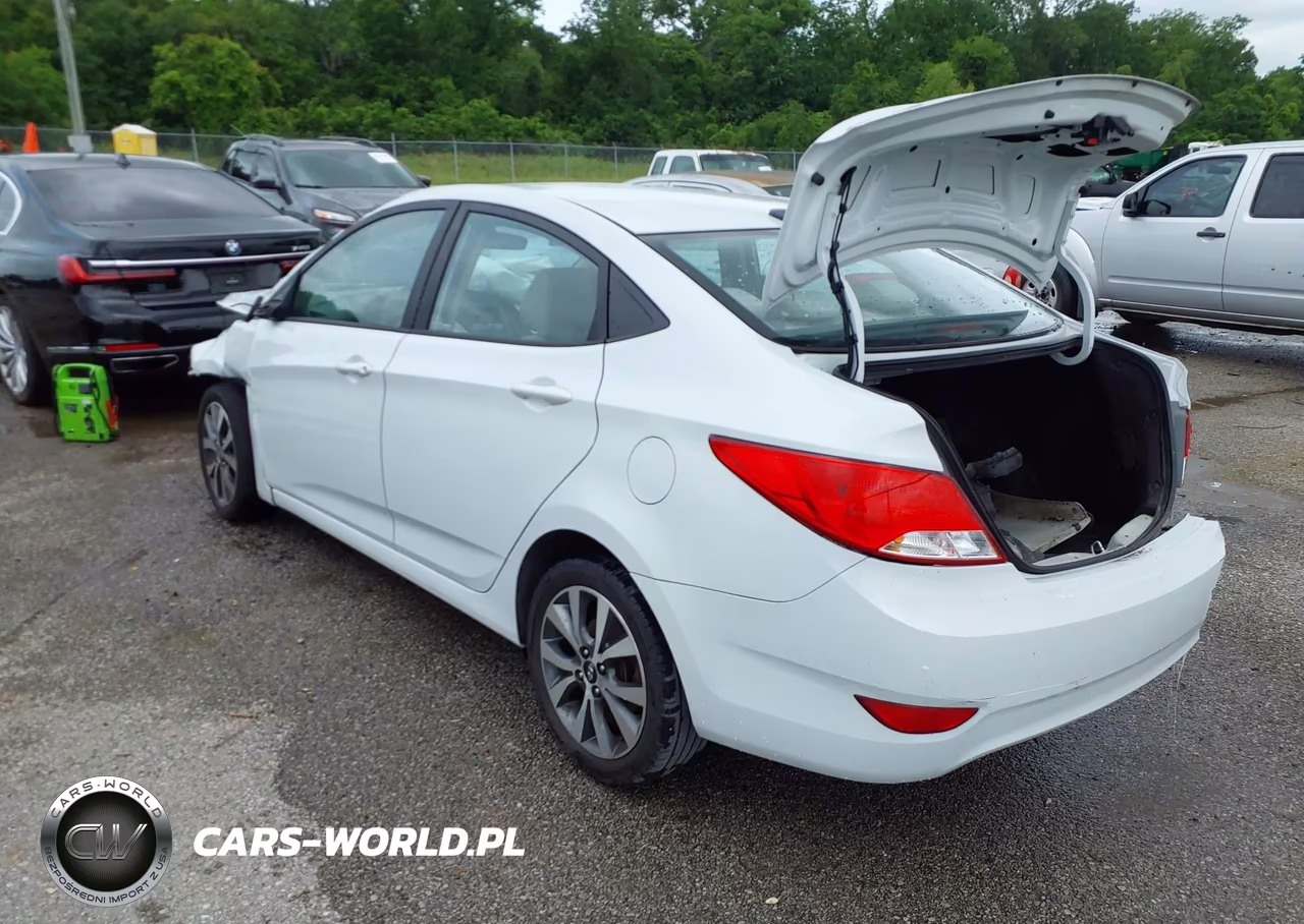 2017 Hyundai Accent Value Edition VIN:KMHCT4AEXHU364898 - 3
