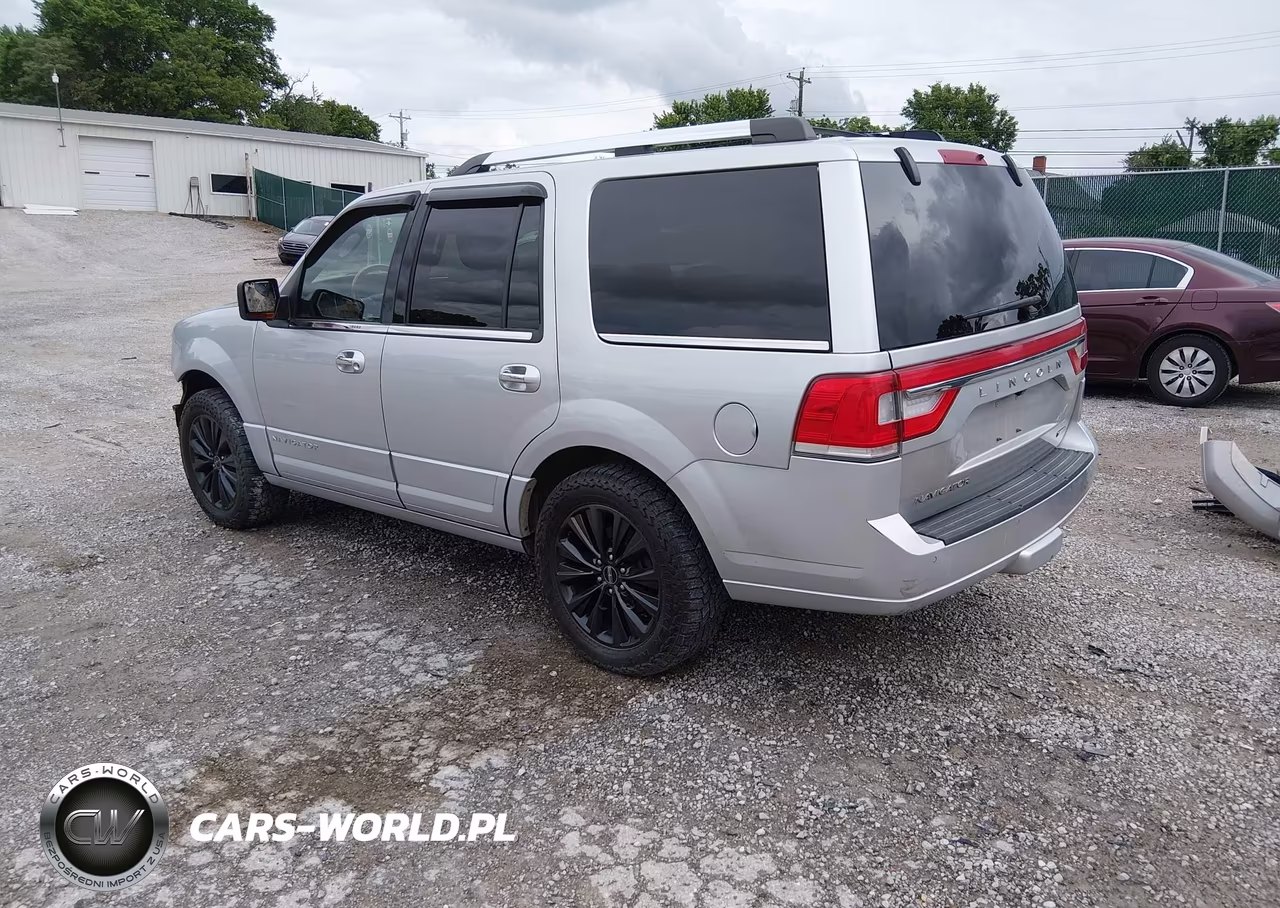 2016 Lincoln Navigator Select VIN:5LMJJ2JT3GEL00238 - 3