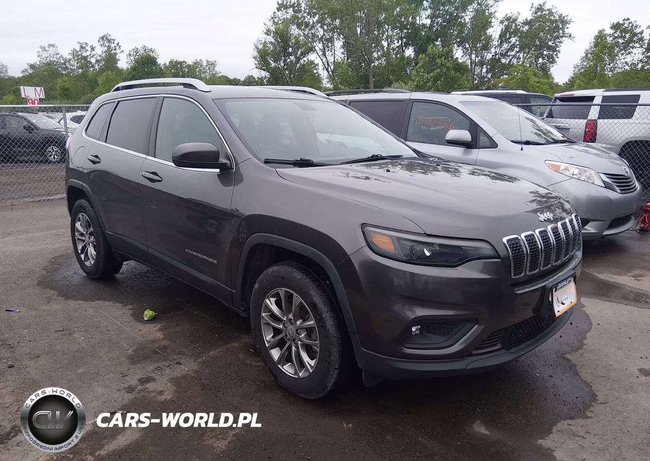 2019 Jeep Cherokee Latitude Plus 4X4 – zdjęcie 1 z 17