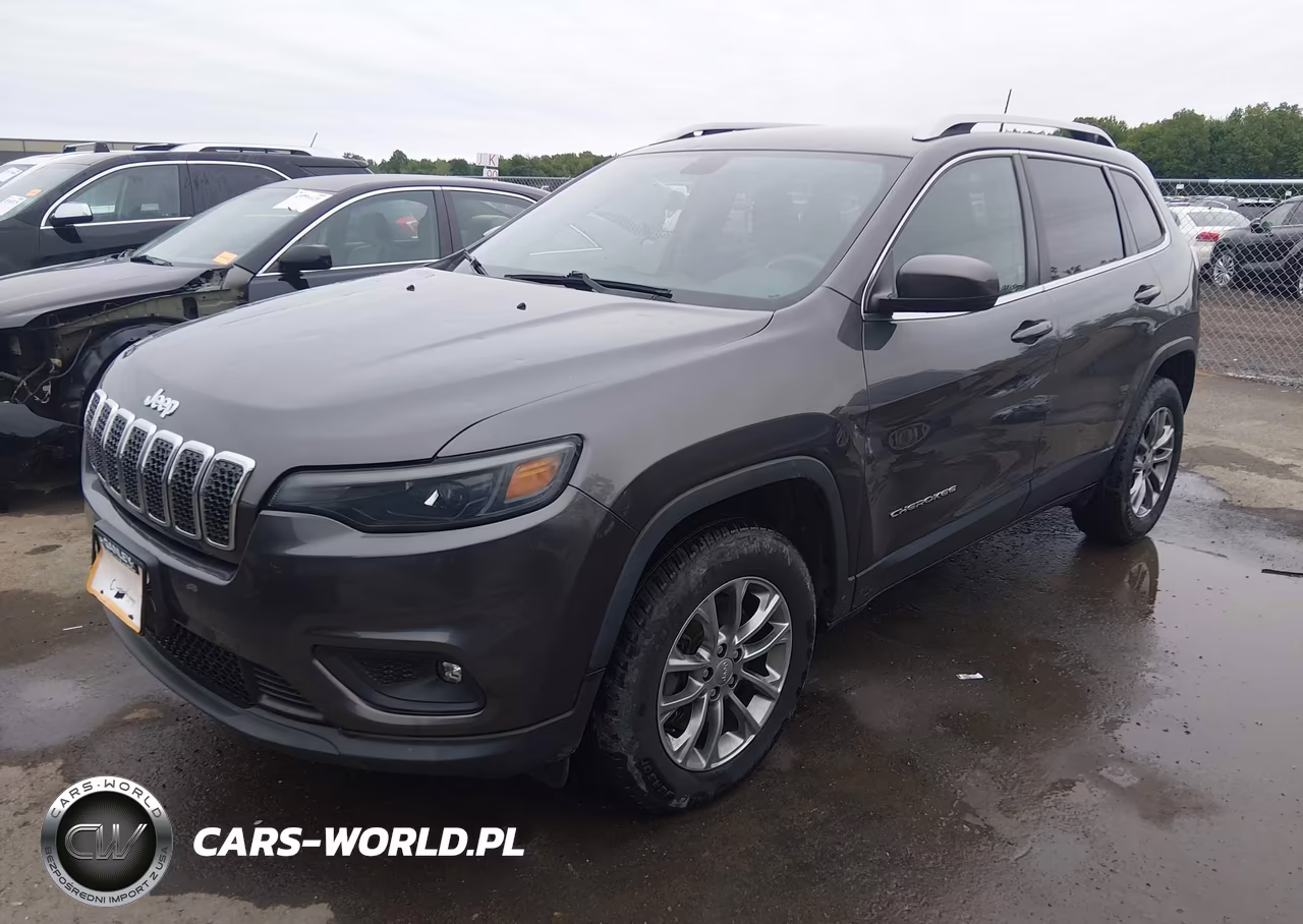 2019 Jeep Cherokee Latitude Plus 4X4 VIN:1C4PJMLB2KD335532 - 2