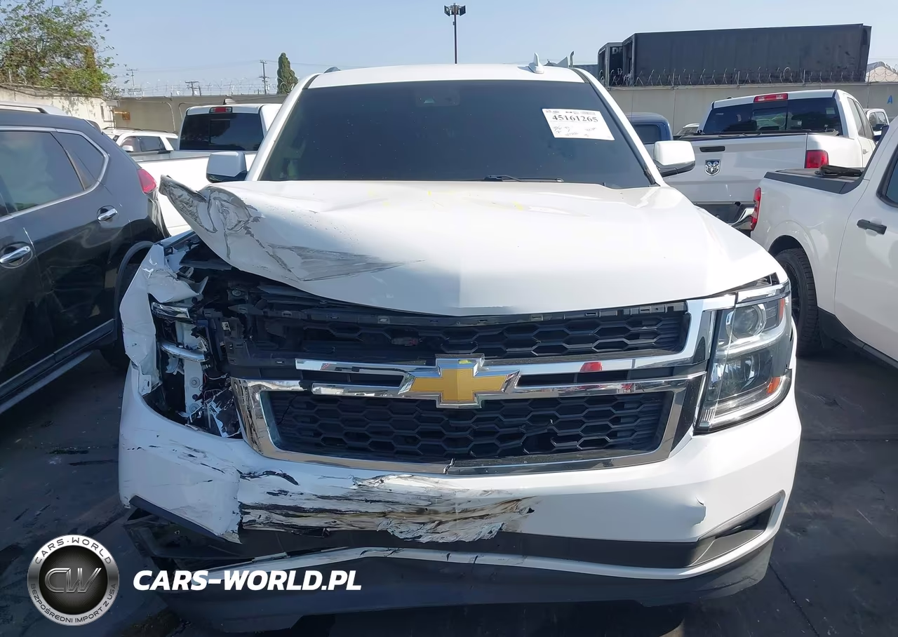 2019 Chevrolet Tahoe Lt VIN:1GNSCBKC2KR113781 - 13