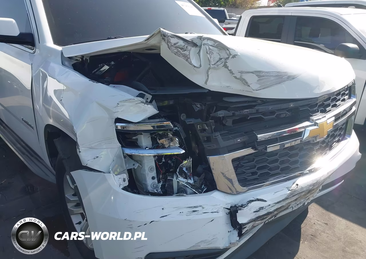 2019 Chevrolet Tahoe Lt VIN:1GNSCBKC2KR113781 - 6
