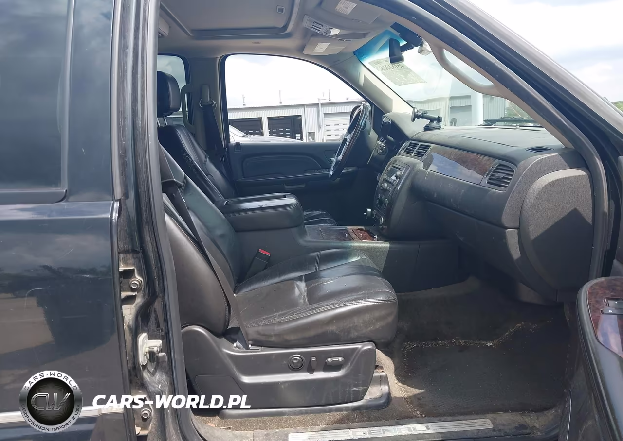 2007 GMC Yukon Denali Denali VIN:1GKFK63807J305211 - 5