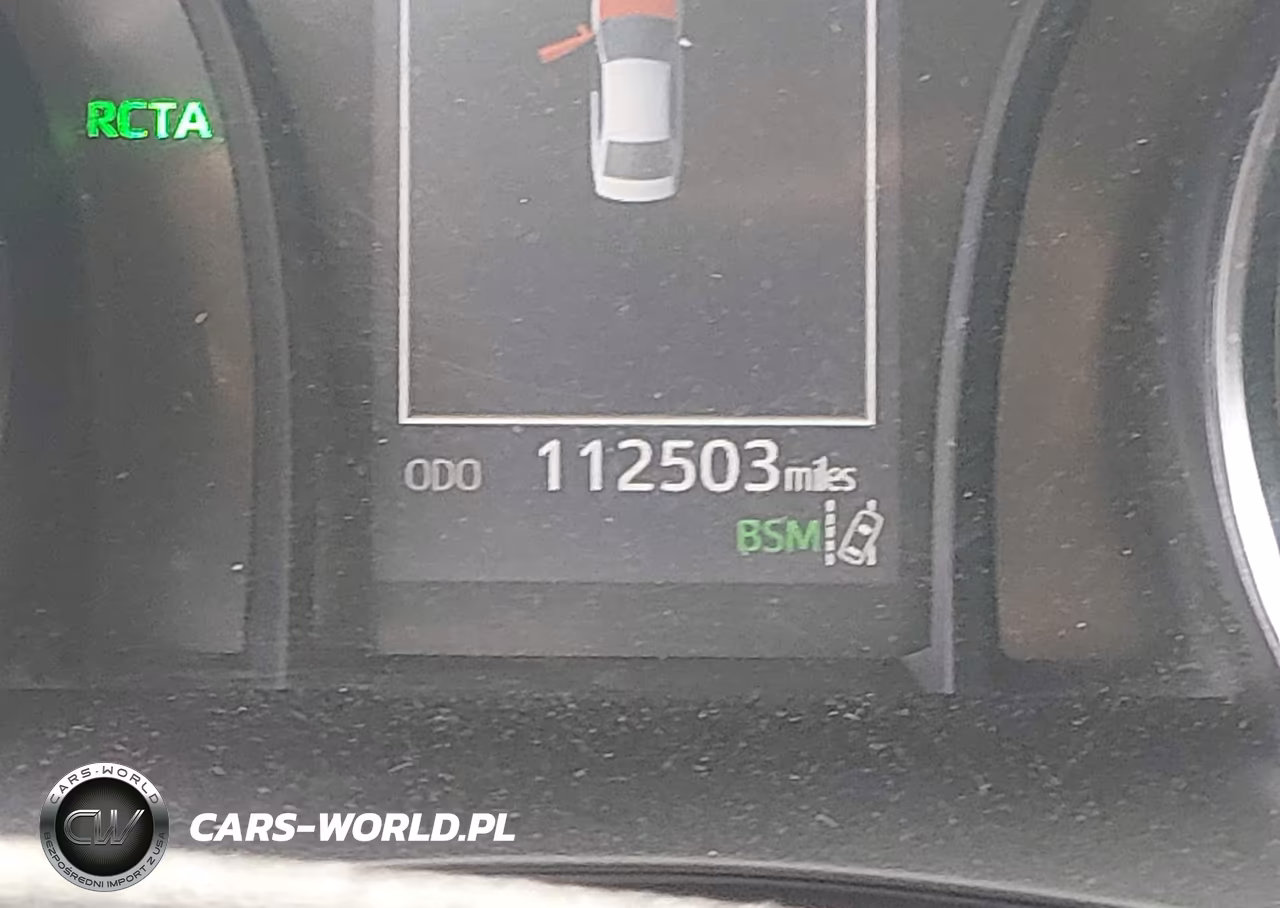 2018 Toyota Camry Le VIN:4T1B11HK0JU675239 - 16