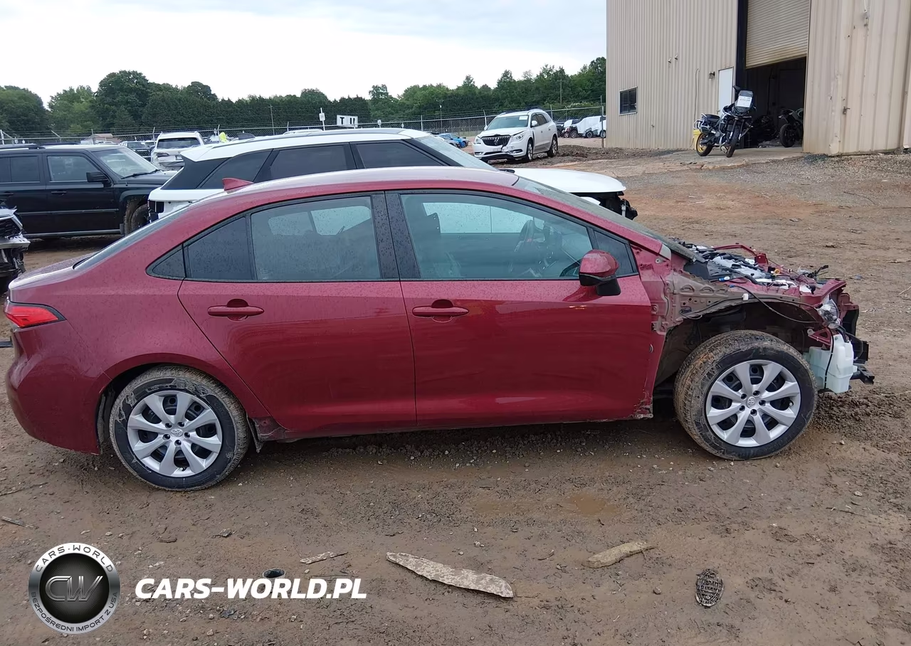 2022 Toyota Corolla Le VIN:5YFEPMAE3NP289729 - 13