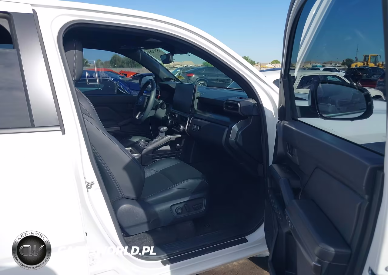 2025 Toyota 4Runner Trd Off Road Premium VIN:JTEVA5BR1S5006337 - 5