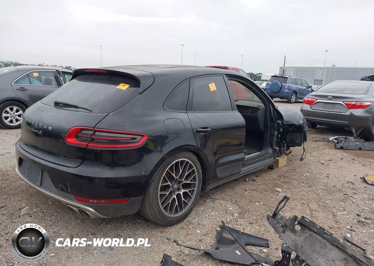 2015 Porsche Macan S VIN:WP1AB2A53FLB64451 - 4