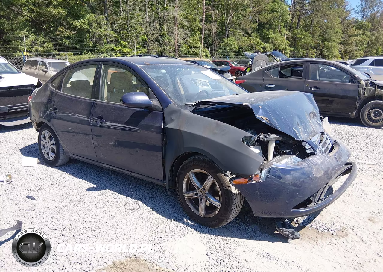 HYUNDAI ELANTRA – zdjęcie 1 z 17