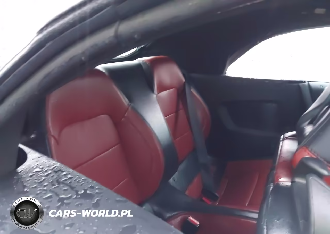 2024 Ford Mustang Ecoboost Premium VIN:1FAGP8UH3R5129929 - 8