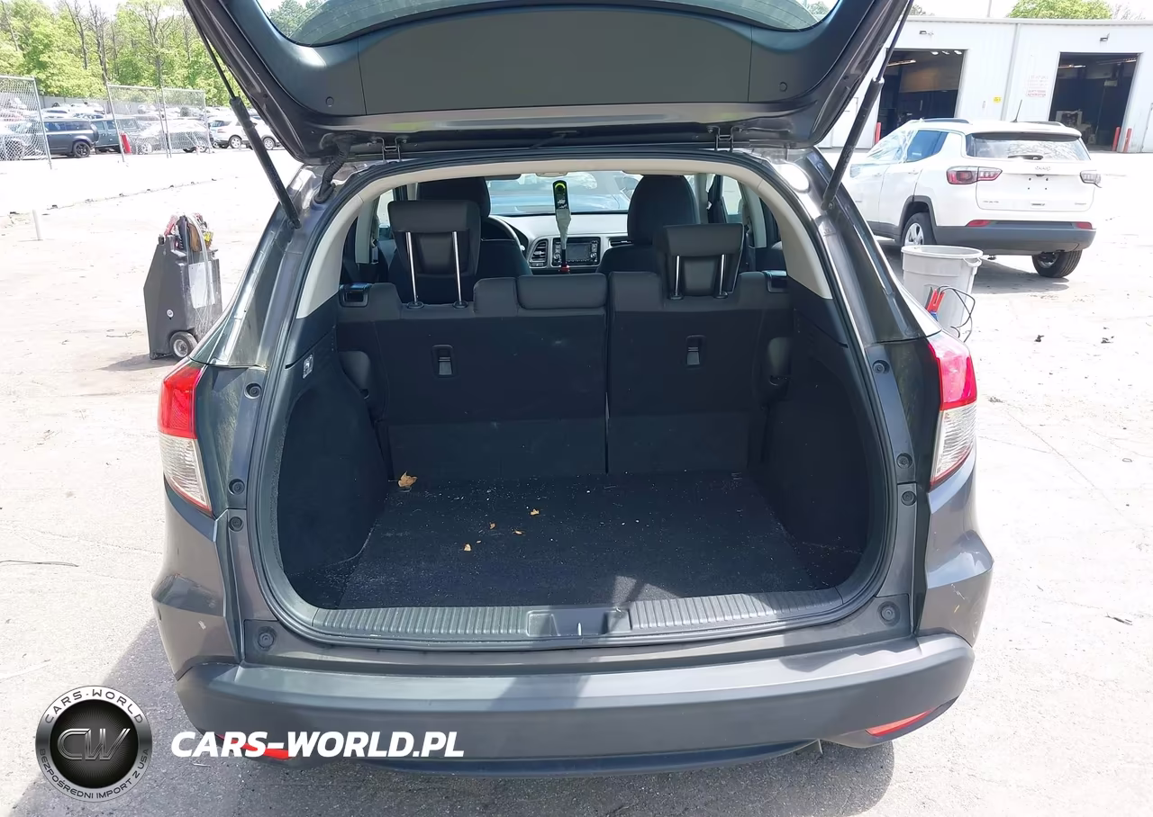 2021 Honda Hr-V Awd Lx VIN:3CZRU6H33MM755332 - 18
