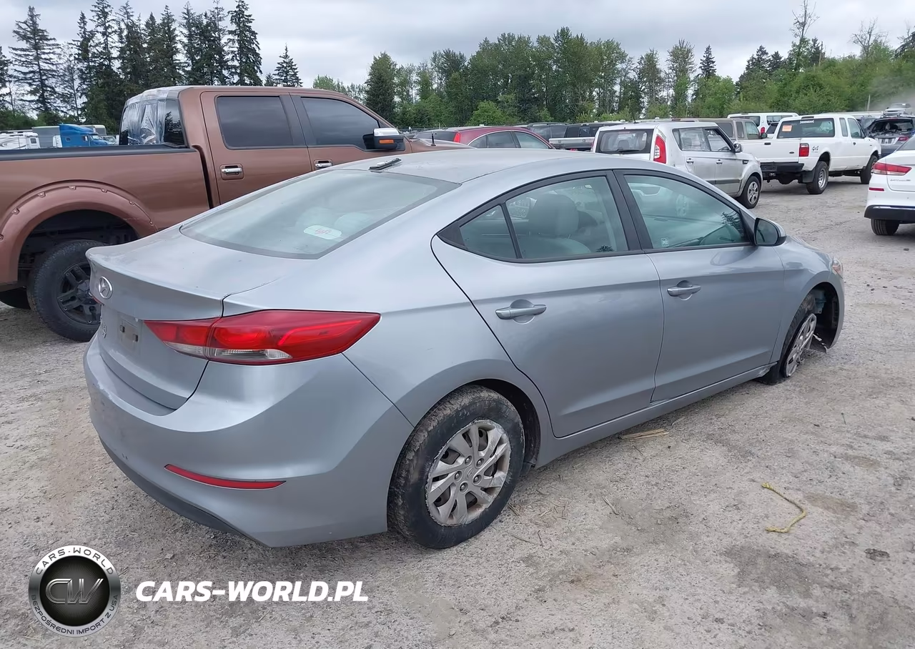 2017 Hyundai Elantra Se VIN:5NPD74LF7HH080075 - 4