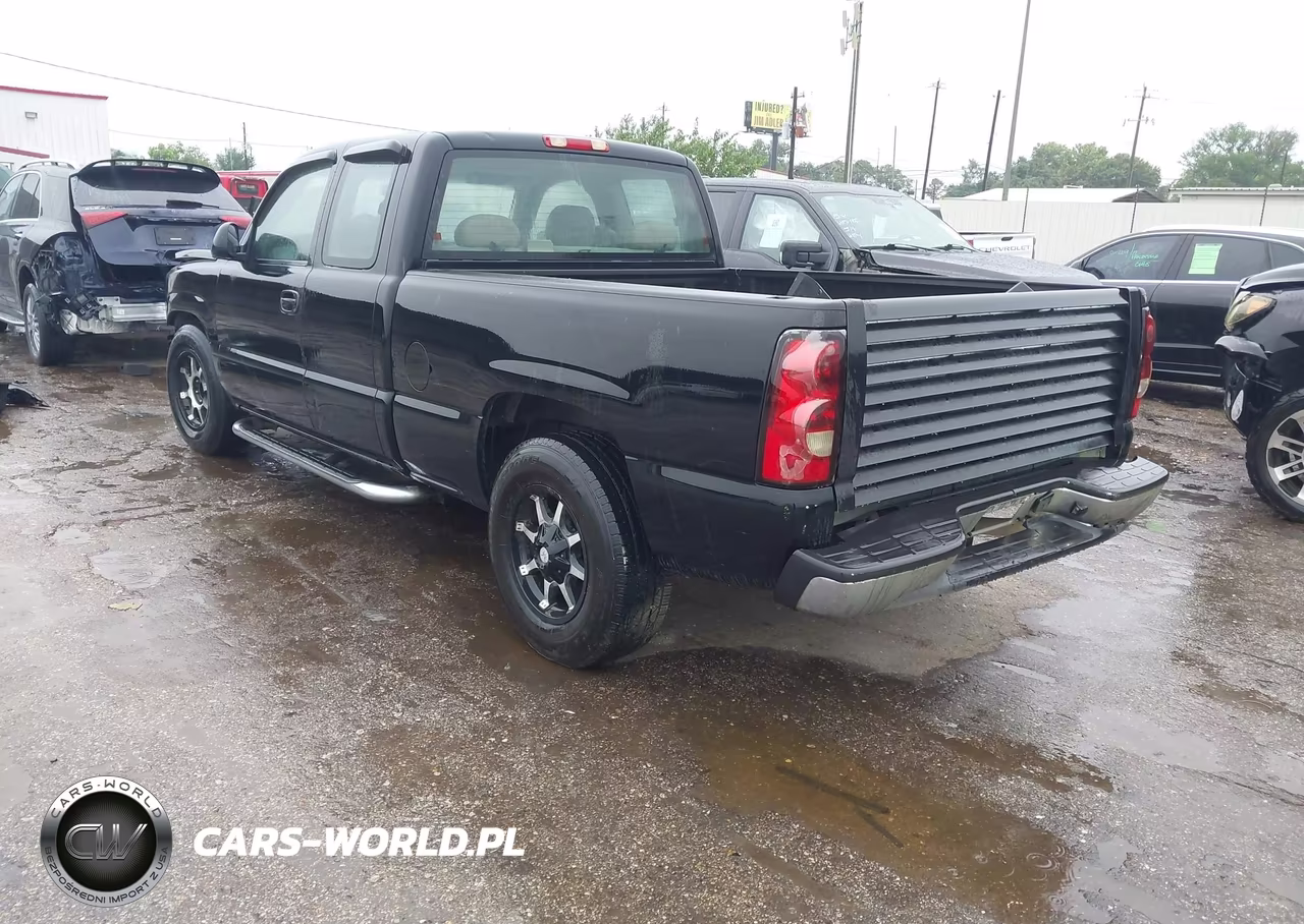 2007 Chevrolet Silverado 1500 Classic Ls VIN:1GCEC19X87Z154786 - 3
