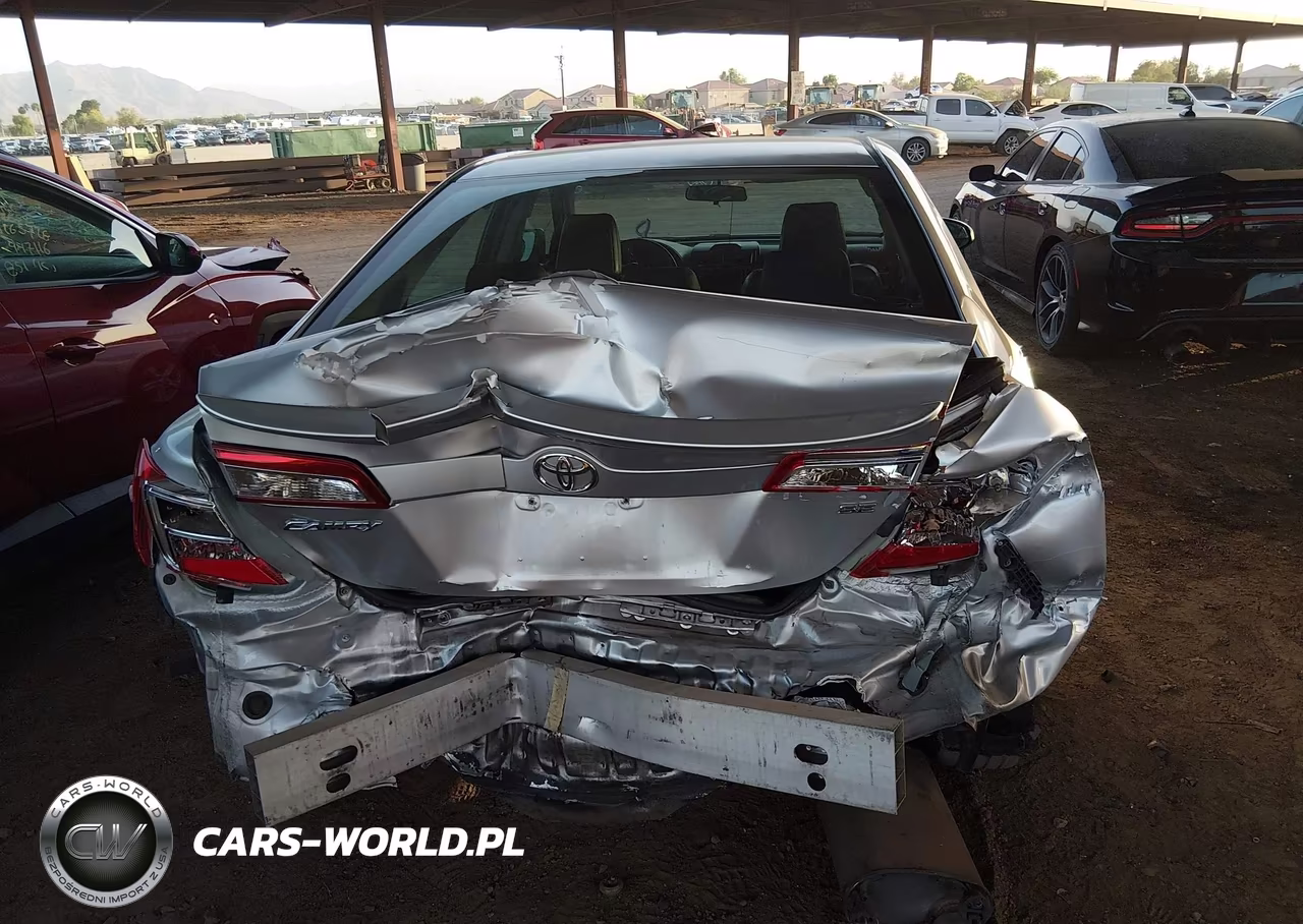 2014 Toyota Camry Se VIN:4T1BF1FK1EU413661 - 16