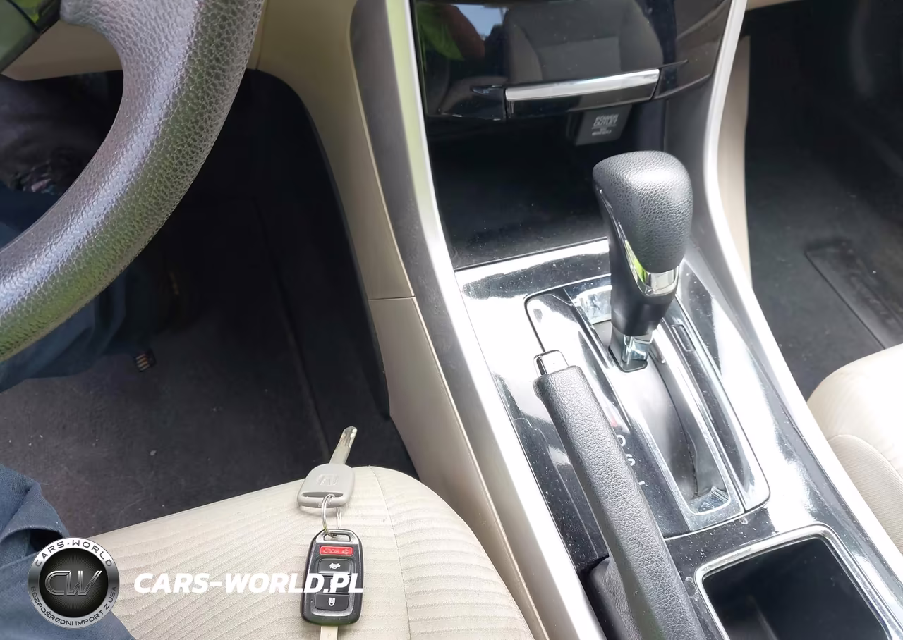 2016 Honda Accord Lx VIN:1HGCR2F3XGA030533 - 11