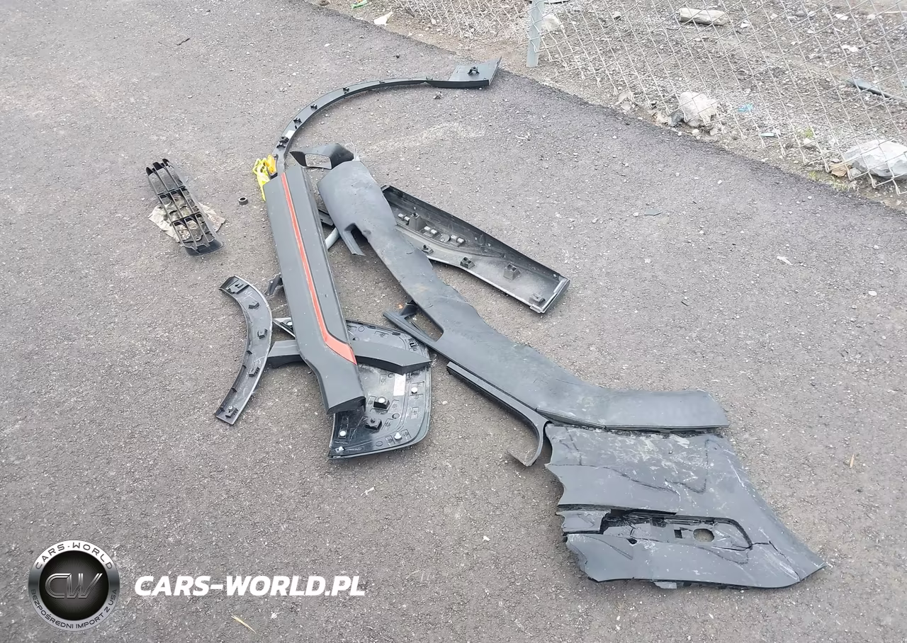2024 Subaru Forester Sport VIN:JF2SKAGC6RH411640 - 12