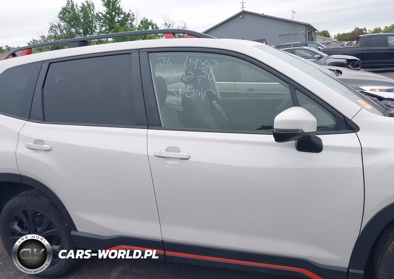 2024 Subaru Forester Sport VIN:JF2SKAGC6RH411640 - 14