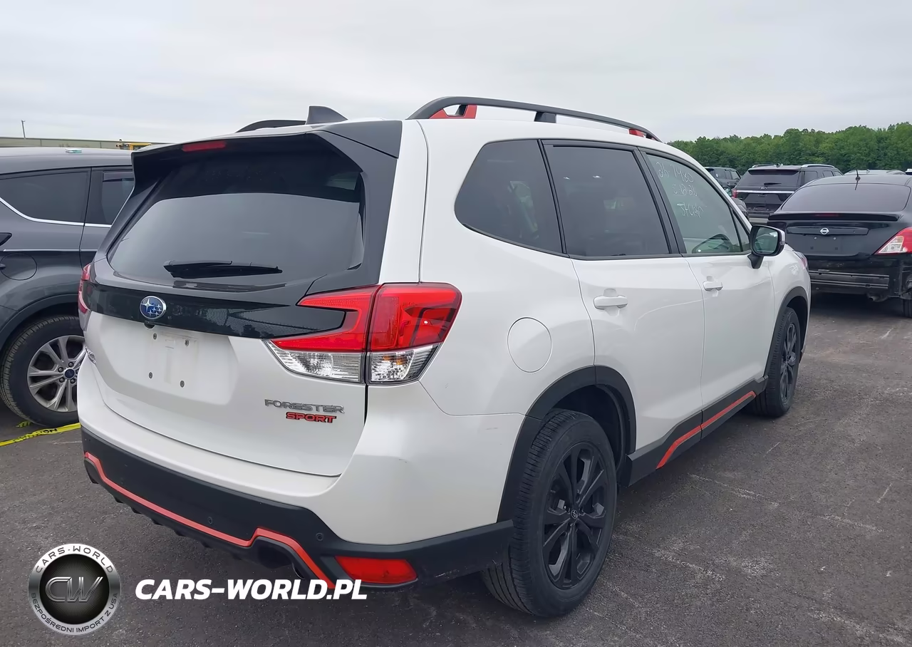 2024 Subaru Forester Sport VIN:JF2SKAGC6RH411640 - 4