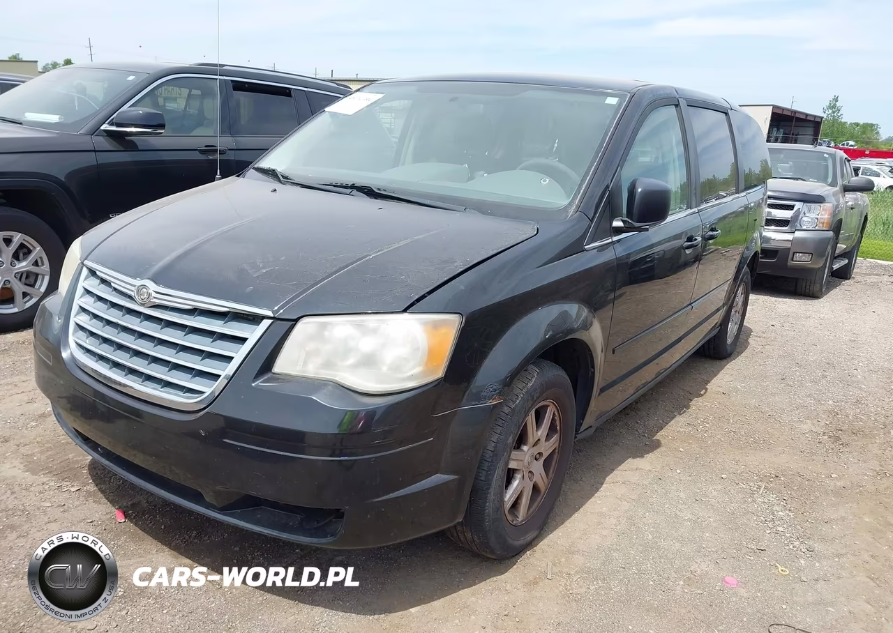 2010 Chrysler Town & Country New Lx VIN:2A4RR2D12AR375207 - 2