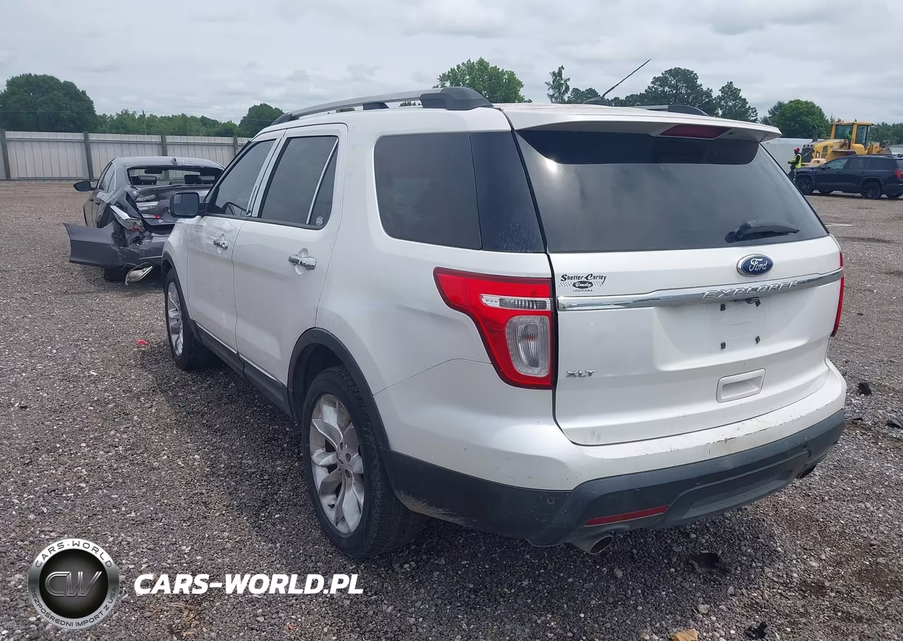 2012 Ford Explorer Xlt VIN:1FMHK7D84CGA59212 - 3