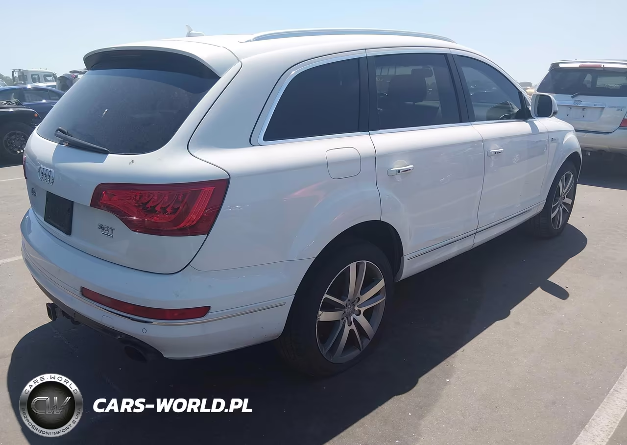 2014 Audi Q7 3.0T Premium VIN:WA1LGAFE3ED017595 - 4
