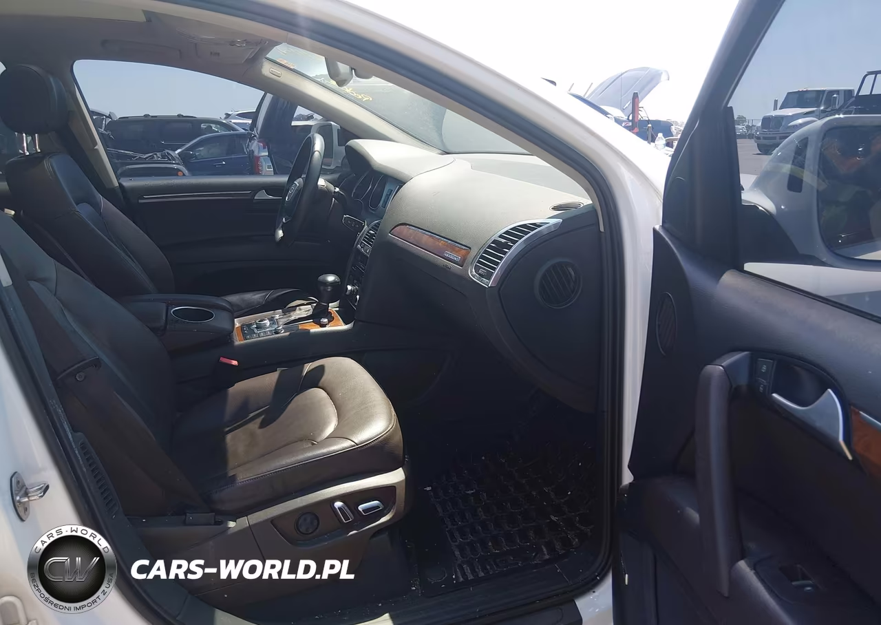 2014 Audi Q7 3.0T Premium VIN:WA1LGAFE3ED017595 - 5