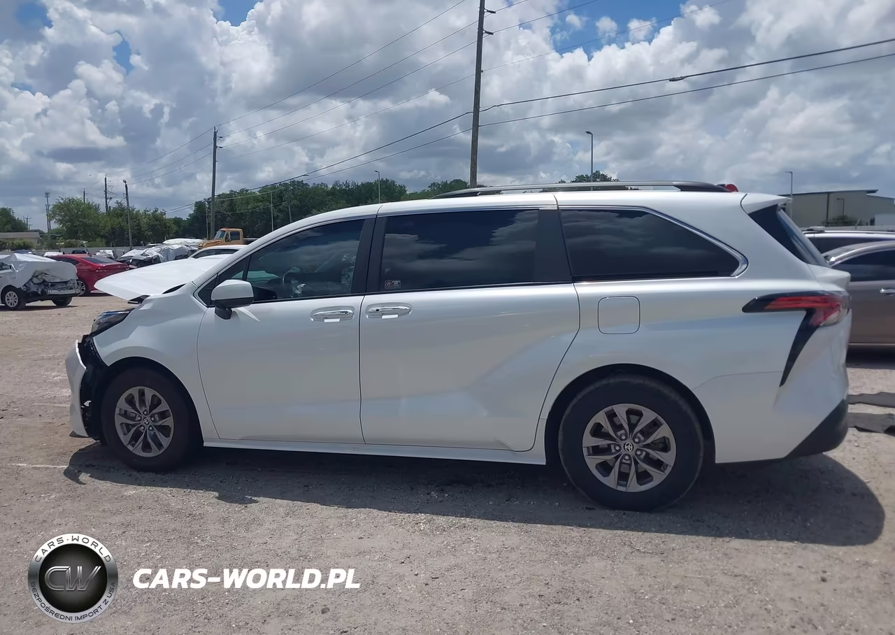 2022 Toyota Sienna Xle VIN:5TDYRKEC1NS133992 - 15