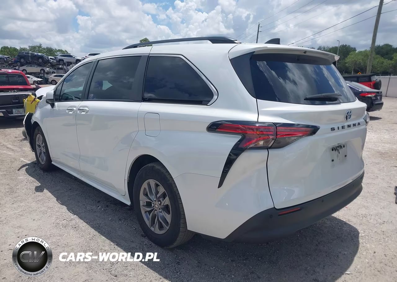 2022 Toyota Sienna Xle VIN:5TDYRKEC1NS133992 - 3