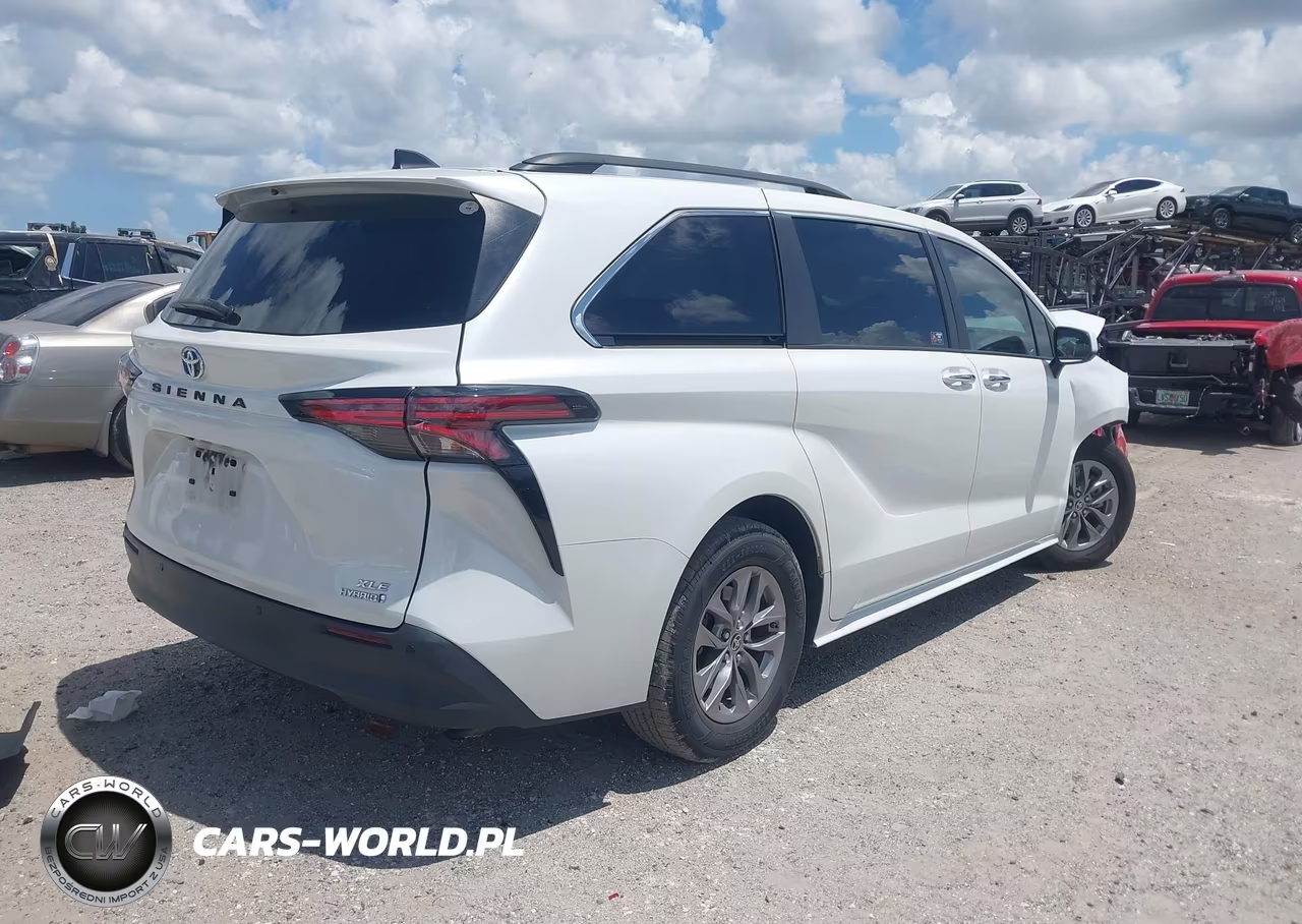 2022 Toyota Sienna Xle VIN:5TDYRKEC1NS133992 - 4