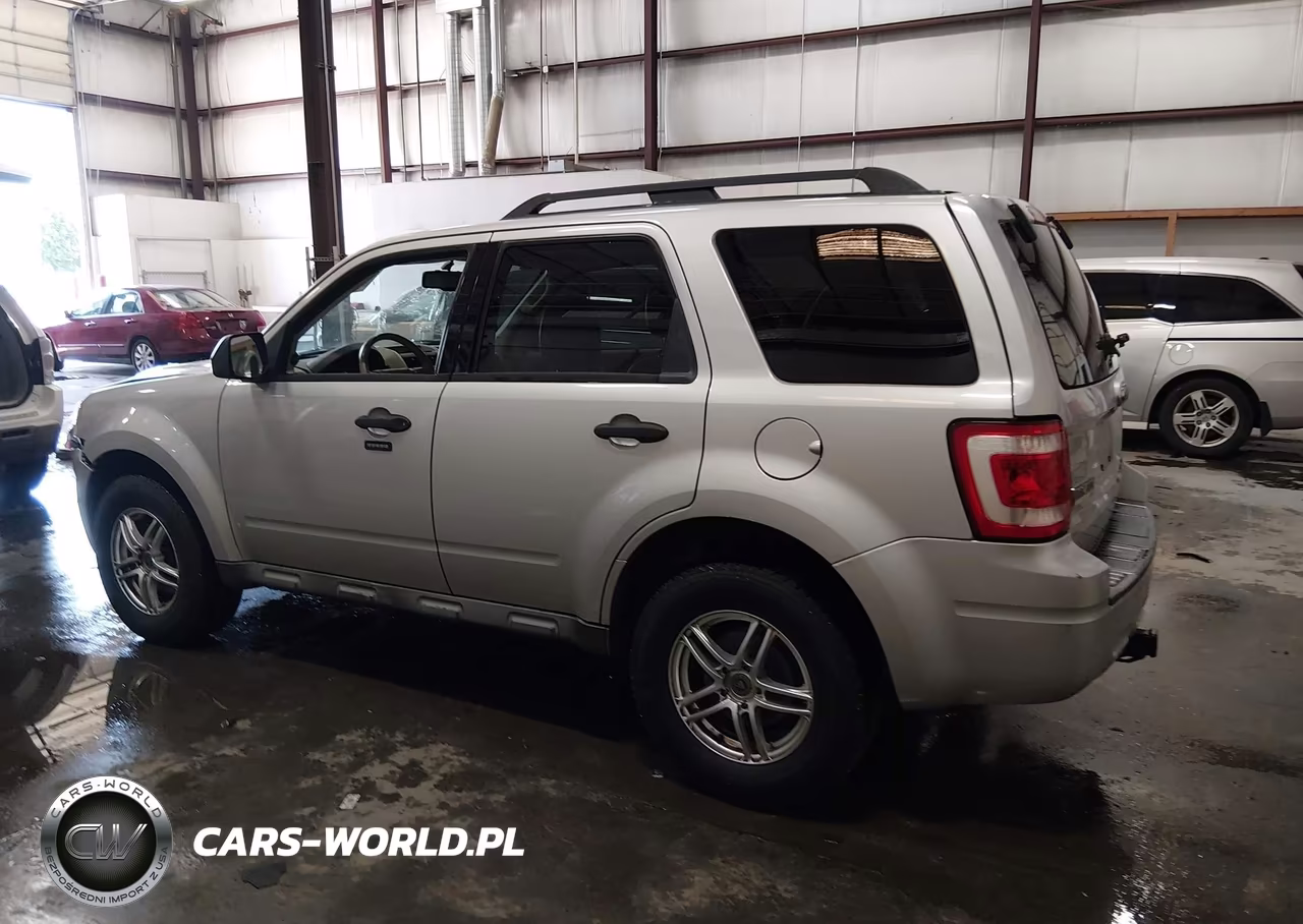 2009 Ford Escape Xlt VIN:1FMCU03709KD00063 - 14