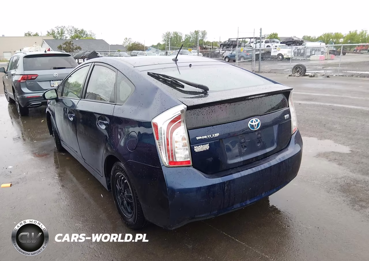 2014 Toyota Prius VIN:JTDKN3DU4E0392500 - 3