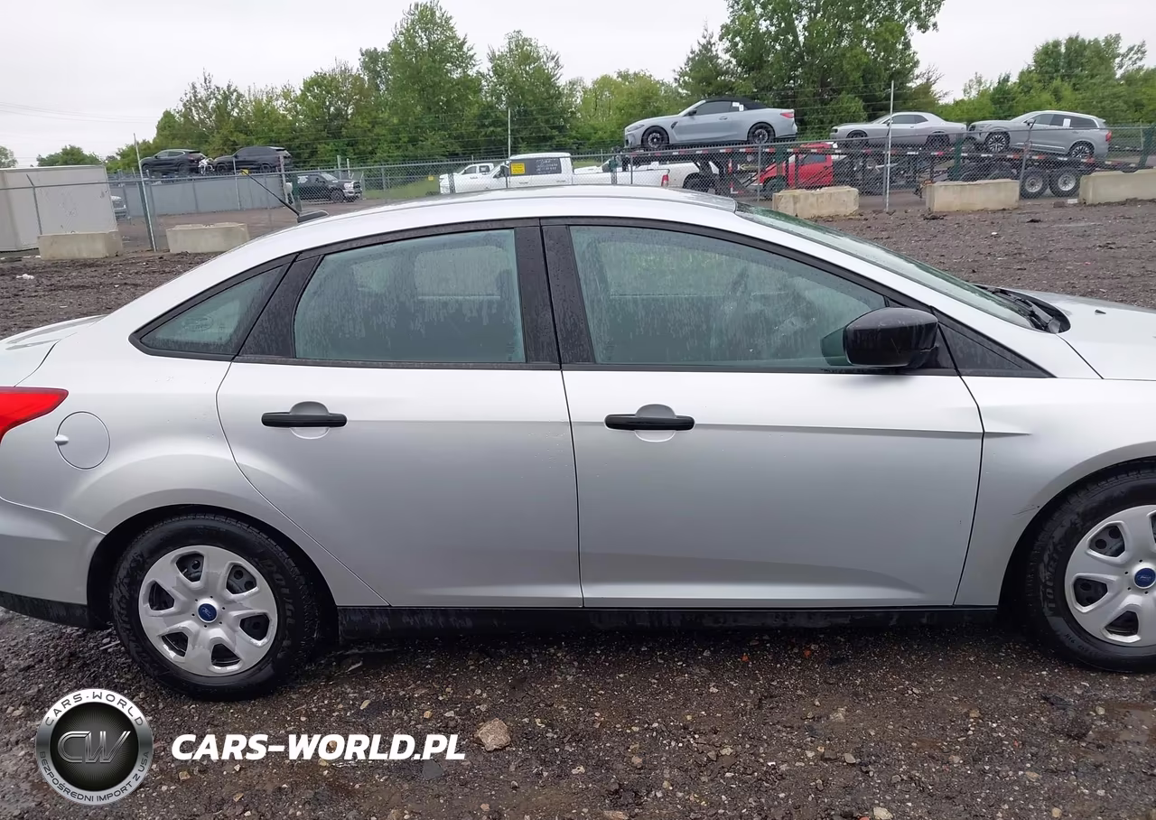 2016 Ford Focus S VIN:1FADP3E27GL378324 - 13