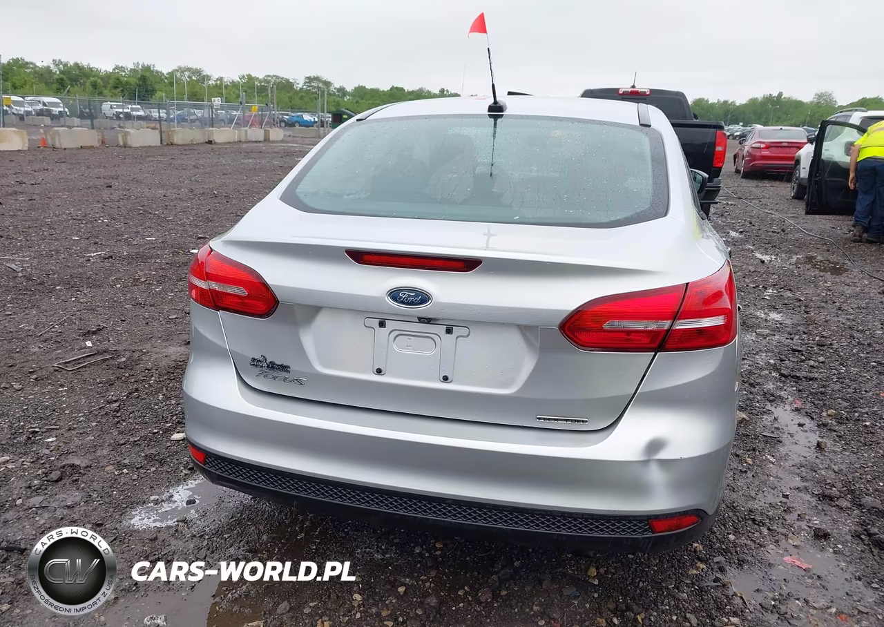 2016 Ford Focus S VIN:1FADP3E27GL378324 - 16