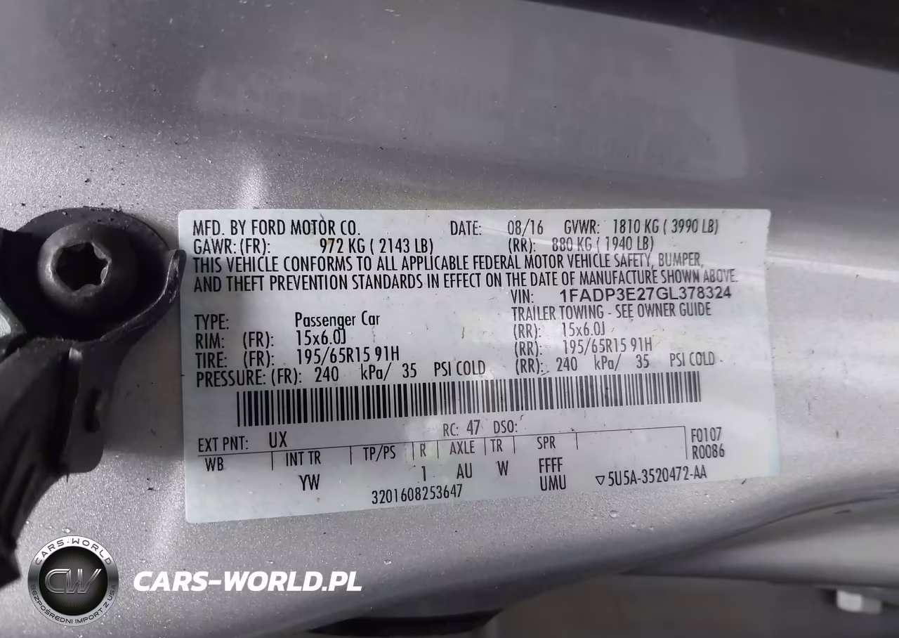 2016 Ford Focus S VIN:1FADP3E27GL378324 - 9