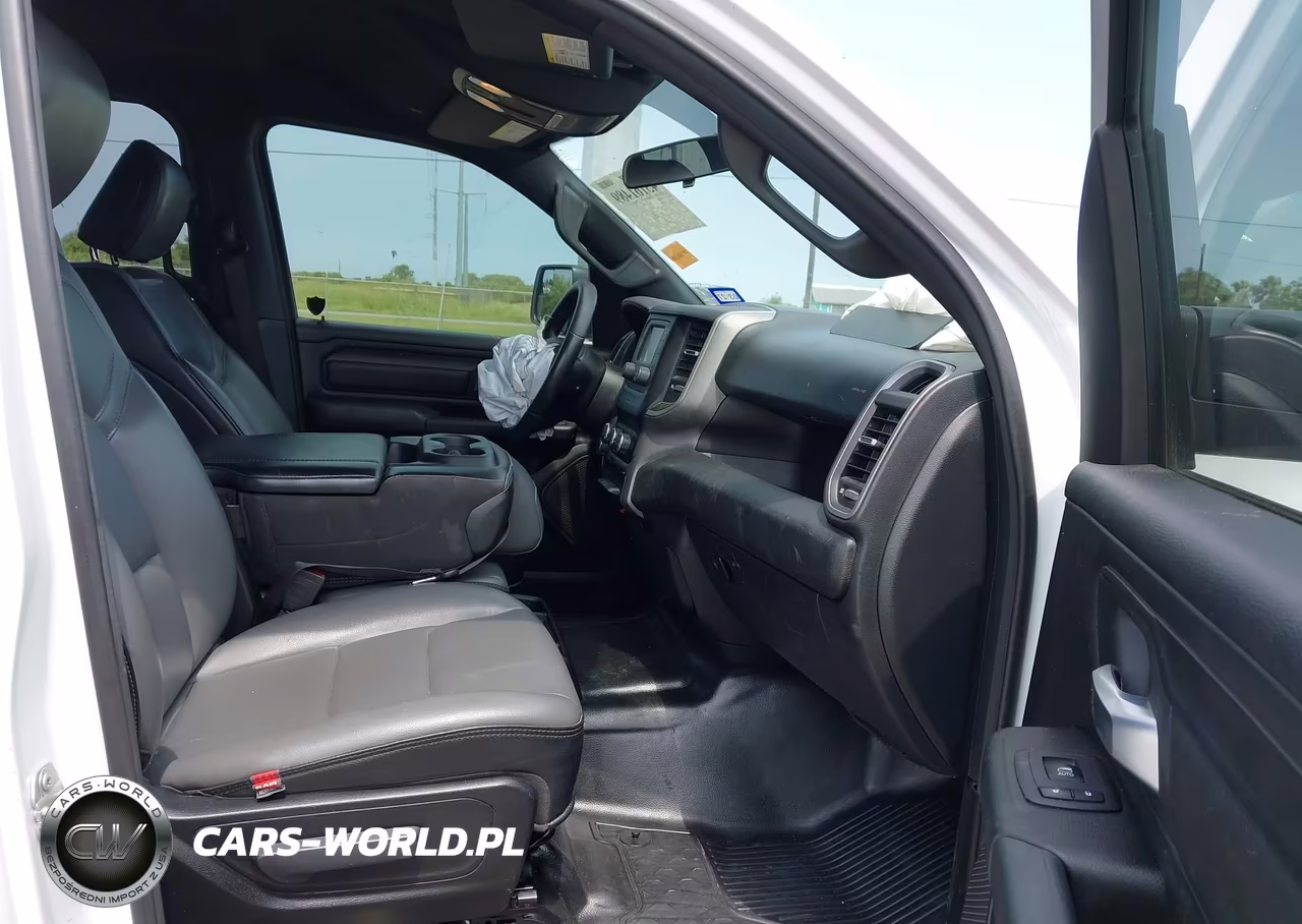 2024 Ram 1500 Tradesman 4X2 6'4 Box VIN:1C6SRECG3RN200480 - 5