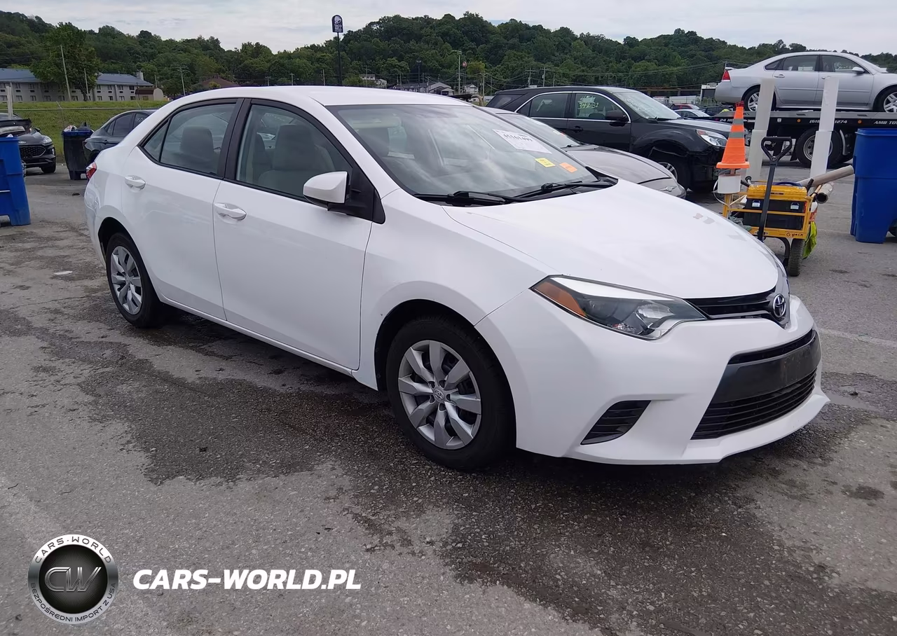 2015 Toyota Corolla Le – zdjęcie 1 z 16
