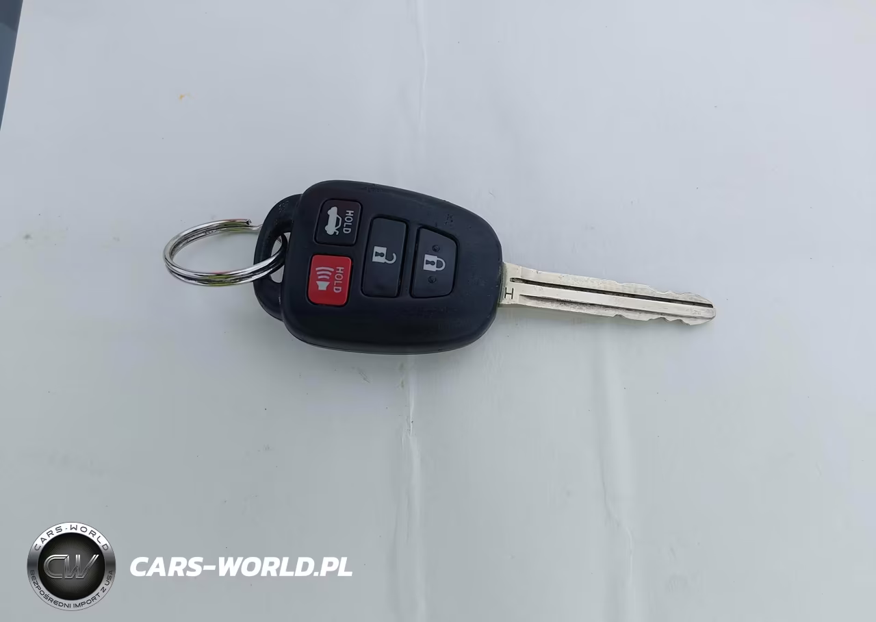2015 Toyota Corolla Le VIN:2T1BURHE1FC267986 - 11
