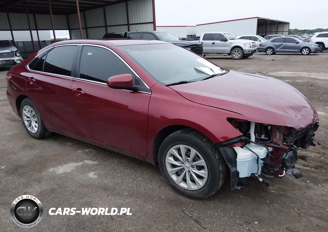 2017 Toyota Camry Le – zdjęcie 1 z 16