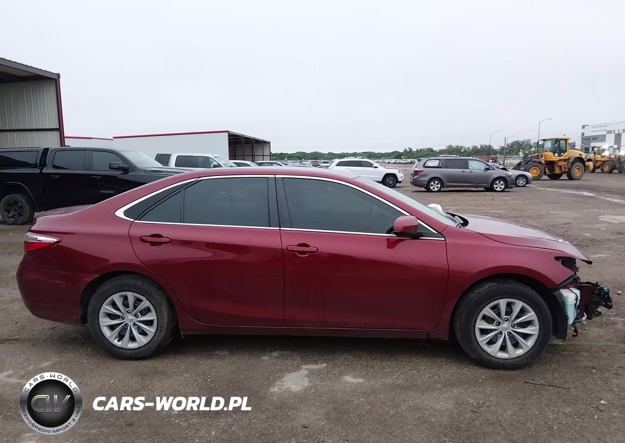 2017 Toyota Camry Le VIN:4T1BF1FK1HU763957 - 13