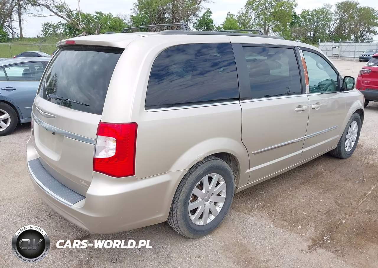 2014 Chrysler Town & Country Touring VIN:2C4RC1BG2ER272657 - 4