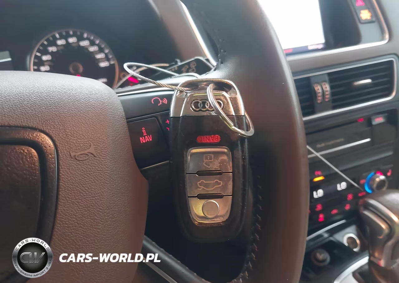 2015 Audi Q5 2.0T Premium VIN:WA1LFAFP4FA110083 - 11