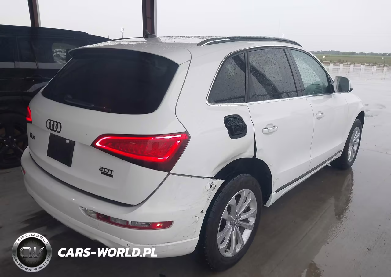 2015 Audi Q5 2.0T Premium VIN:WA1LFAFP4FA110083 - 4