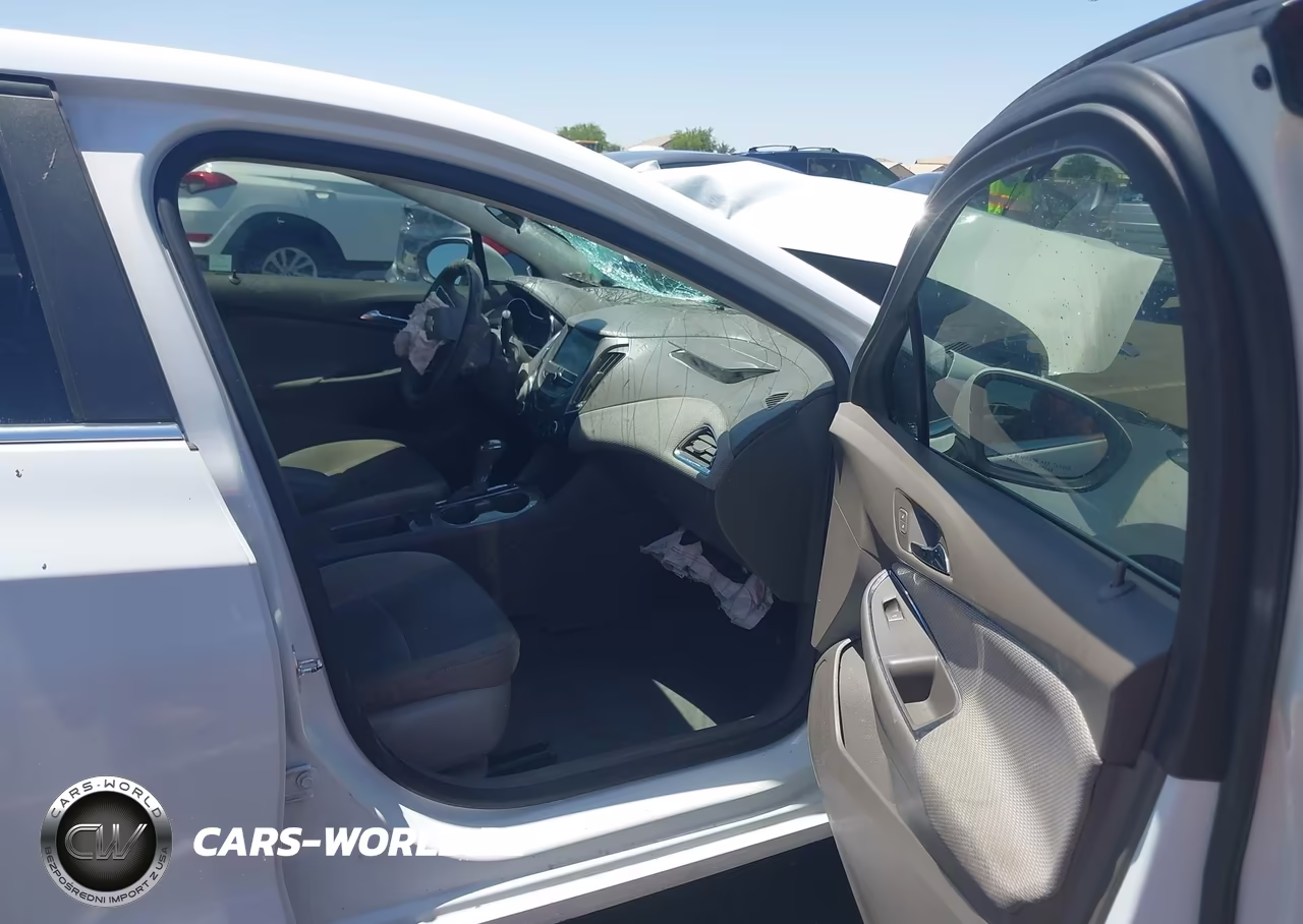 2018 Chevrolet Cruze Lt Auto VIN:1G1BE5SM5J7214541 - 5