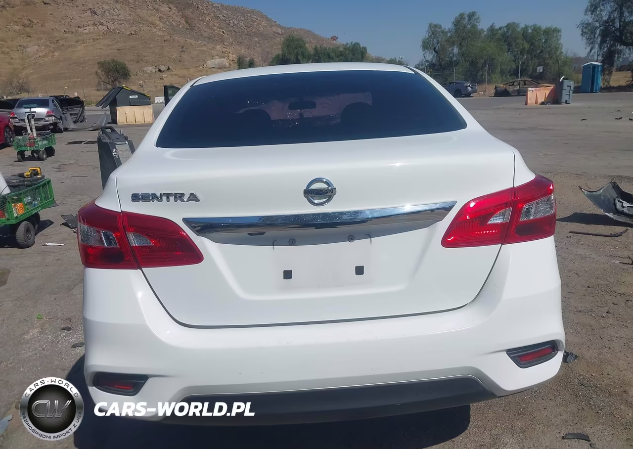 2018 Nissan Sentra S VIN:3N1AB7AP6JY312319 - 15