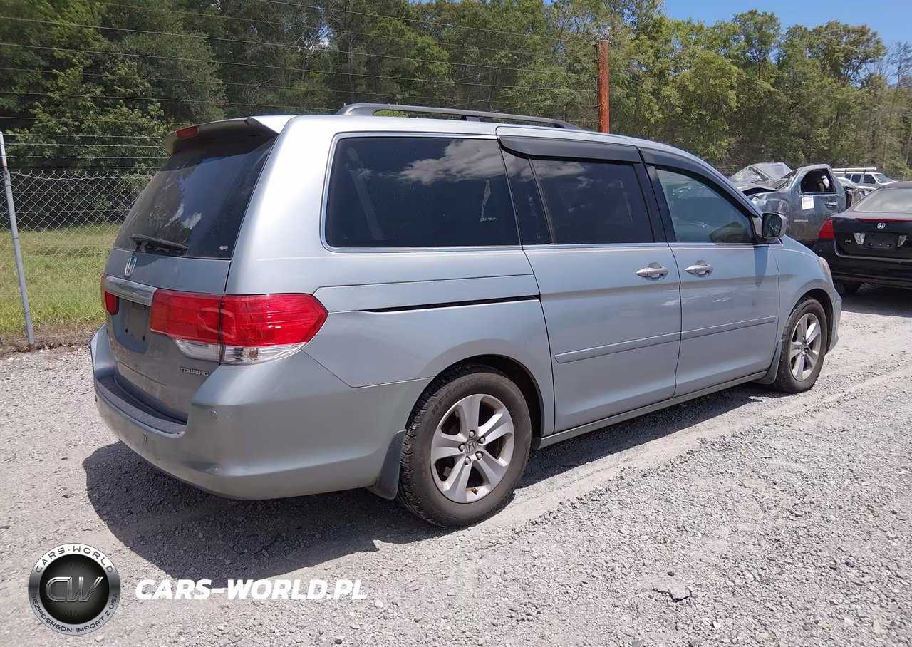 2008 Honda Odyssey Touring VIN:5FNRL38908B010429 - 4