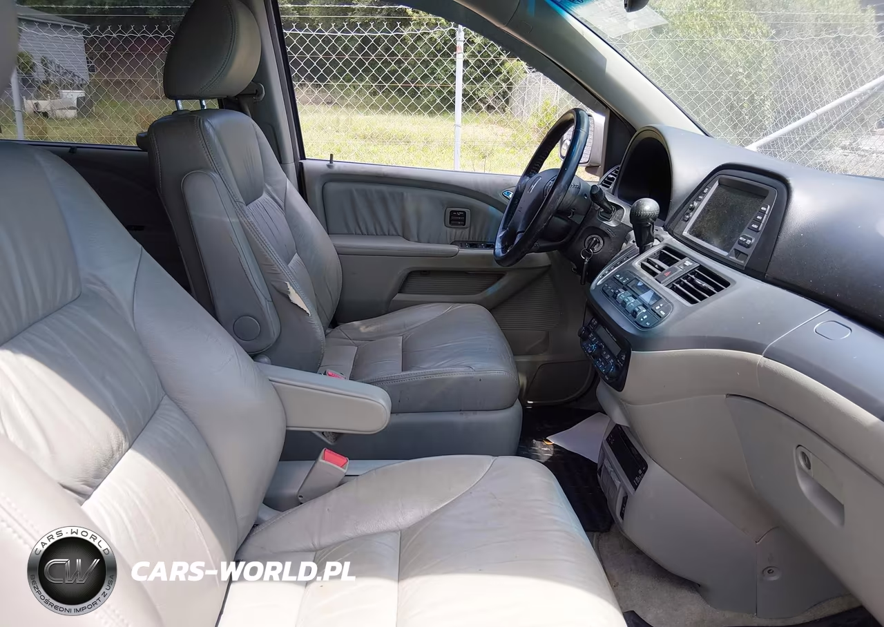 2008 Honda Odyssey Touring VIN:5FNRL38908B010429 - 5